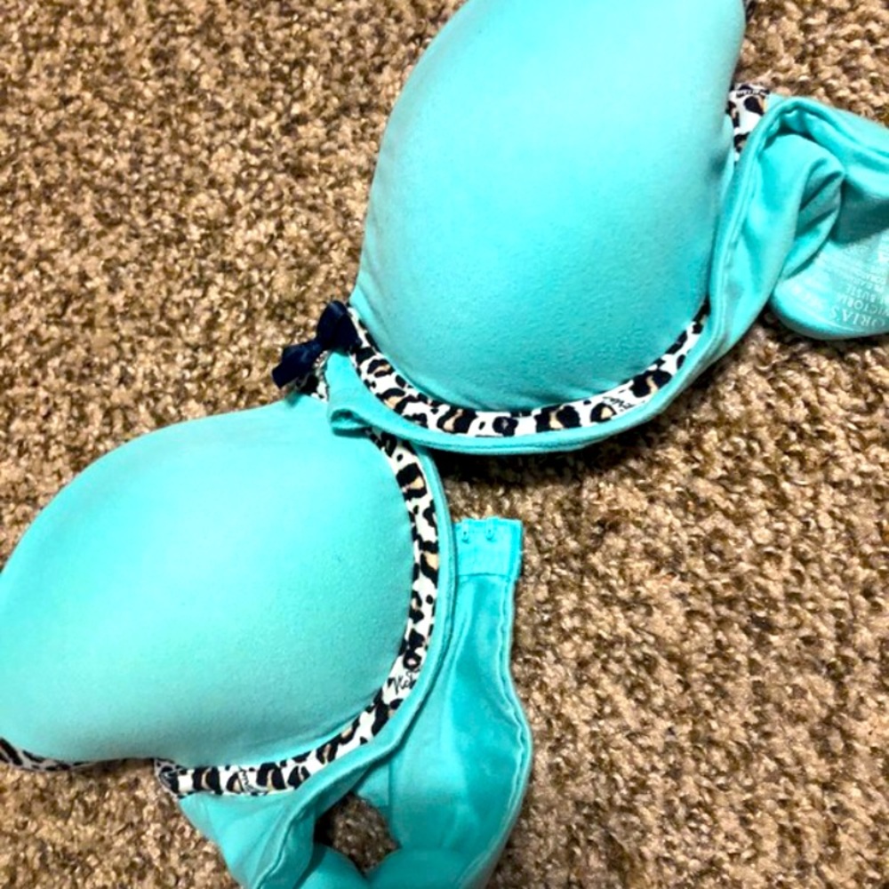 PINK push up bra